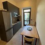 1 Bed Flat - Sleeps 2 - Pets - Smoking On Terrace