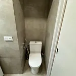1 Bed Flat - Sleeps 2 - Pets - Smoking On Terrace Apartment Prague