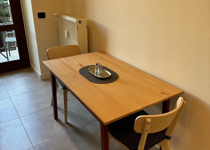 1 Bed Flat - Sleeps 2 - Pets - Smoking On Terrace Praga